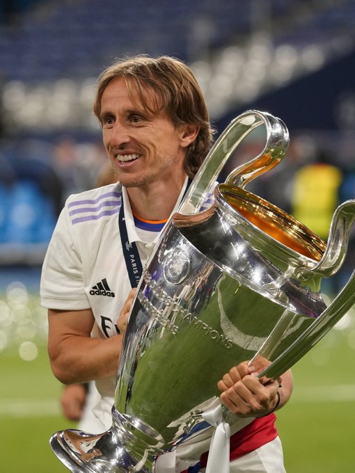 欧冠战报：皇马主场大胜对手,