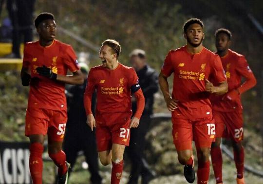 命啊！1.3亿巨星终于进球了，却被判乌龙，仰天长叹：18场0球3助