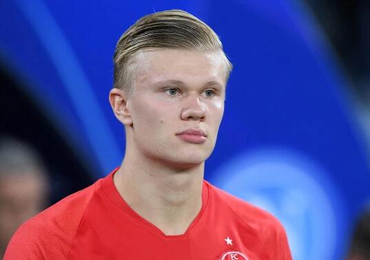 中国男子冰壶队米兰冬奥会资格赛5-2战胜菲律宾，豪取三连胜