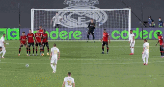 臭名远扬，黄潜球迷在社媒创建“不要帕尔特伊”的标签