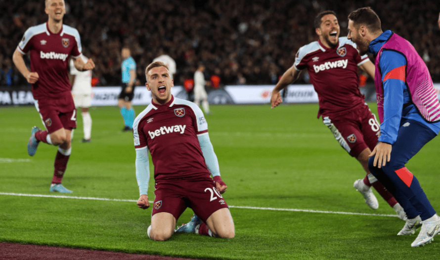 摩洛哥队创造历史奇迹