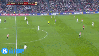 巴恩斯对战曼城全场数据：2粒进球，18次传球16次成功