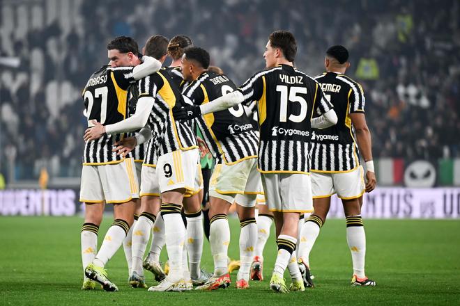 萨尼亚：孔帕尼对曼城有深厚感情，他是瓜迪奥拉接班人